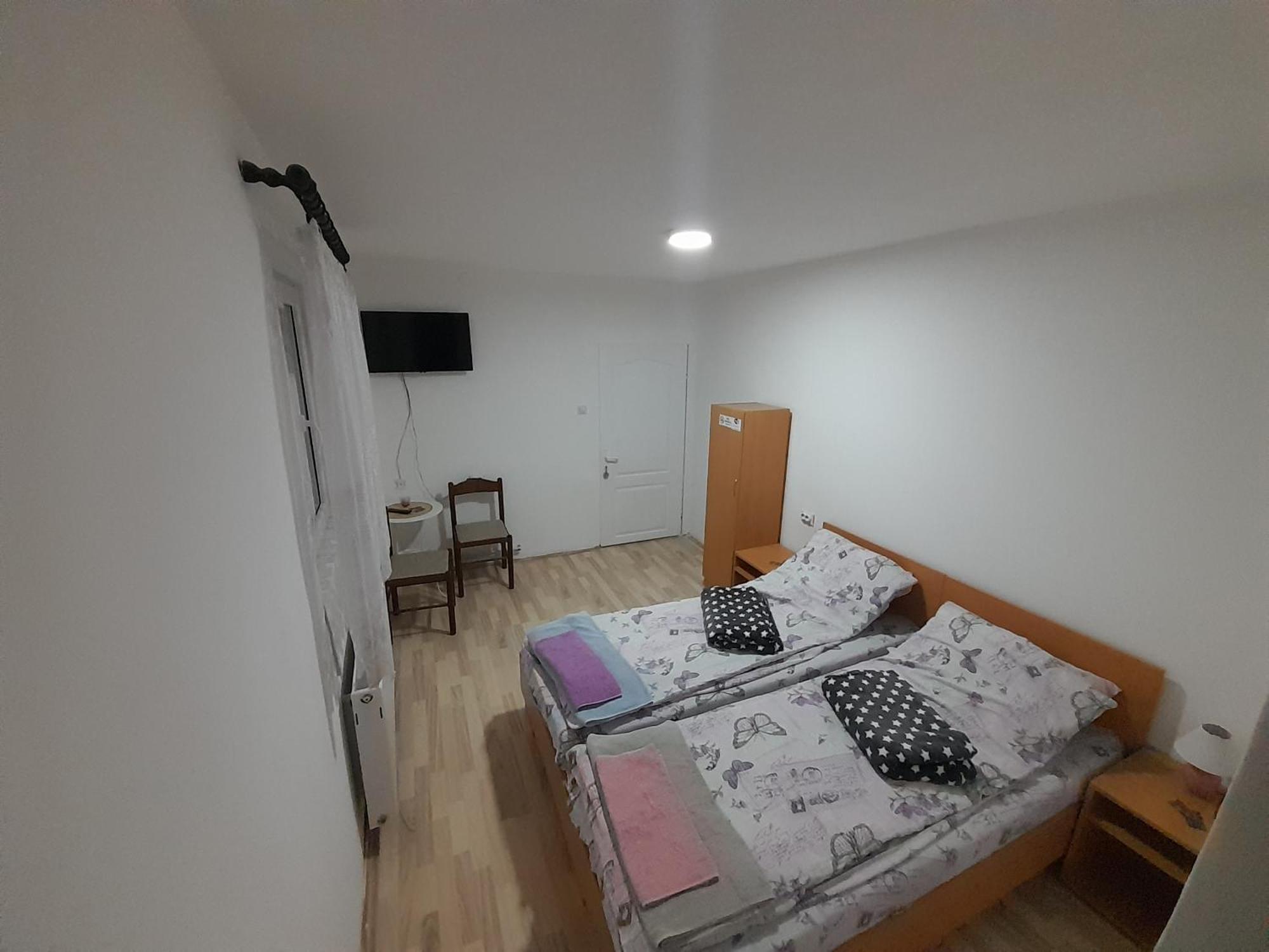 Guest House Vila Banjica Pirot Buitenkant foto