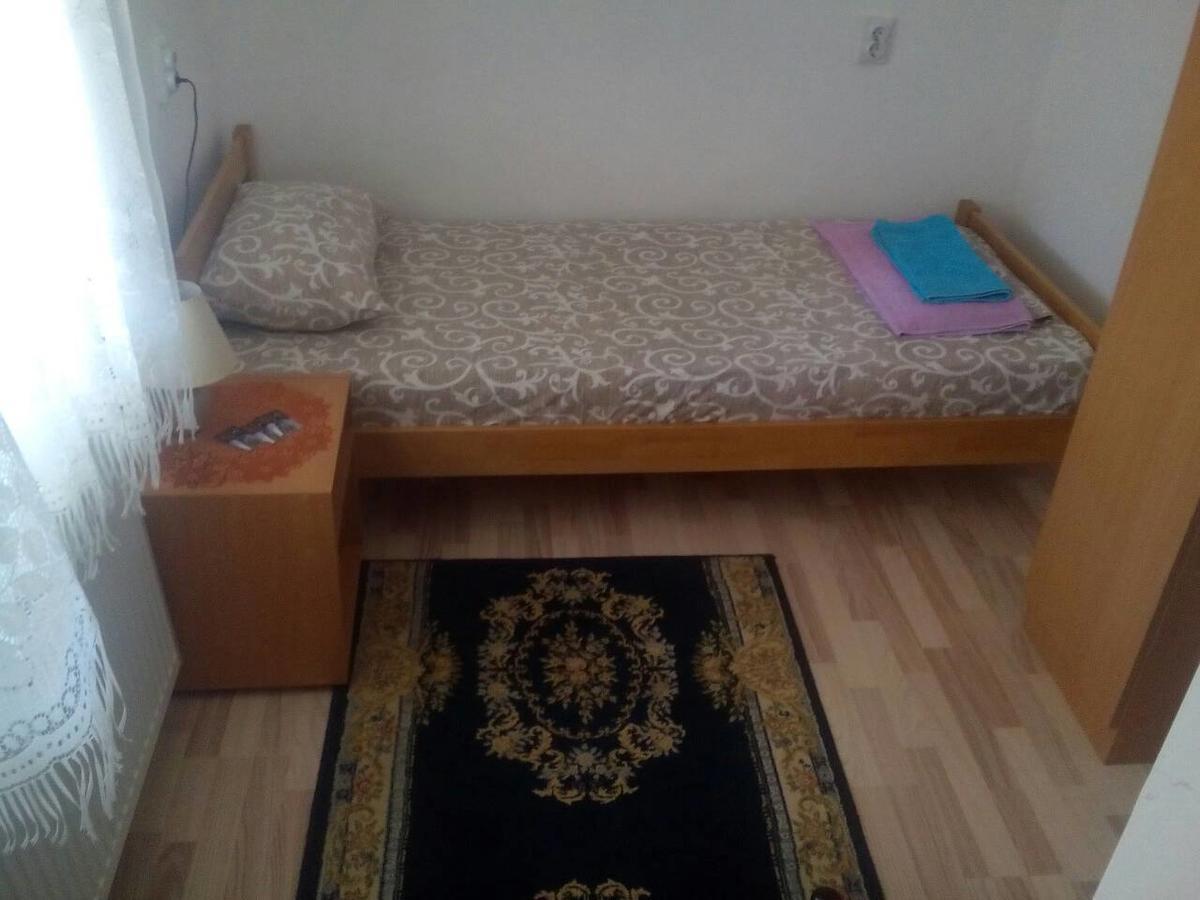 Guest House Vila Banjica Pirot Buitenkant foto